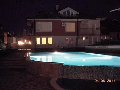Villa Briz Apartments Sozopol